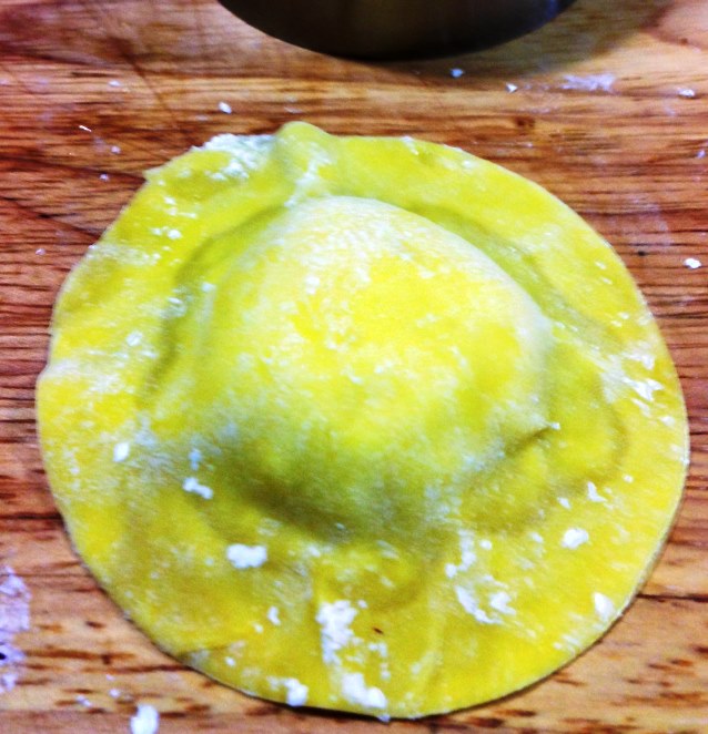 Ricotta Ravioli Cutting
