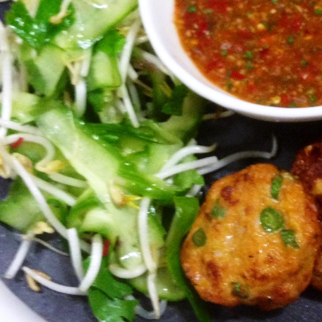 Spicy Thai Fishcakes With A Simple Cucumber And Bean Sprout Salad