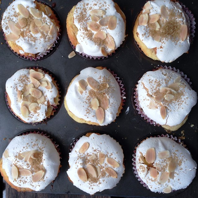 Raspberry and Almond Cupcakes With Baked Meringue Topping 3