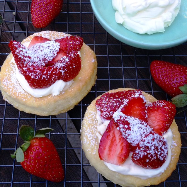 Individual Shortcakes With Creme Fraiche