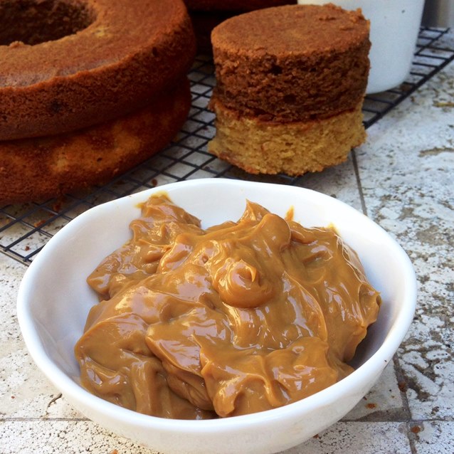 Easy Slow Cooker Dulche De Leche