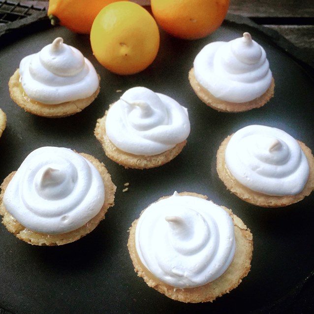 Little Lemon Meringue Tarts